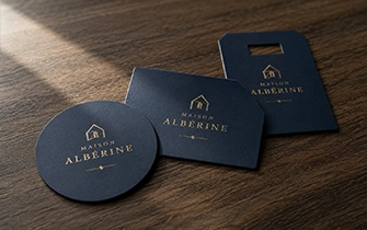 Carte de visite format sur mesure découpe spéciale signature visuelle
