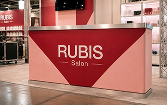 Comptoir d'accueil tissu tendu événementiel pour salons et foires professionnelles