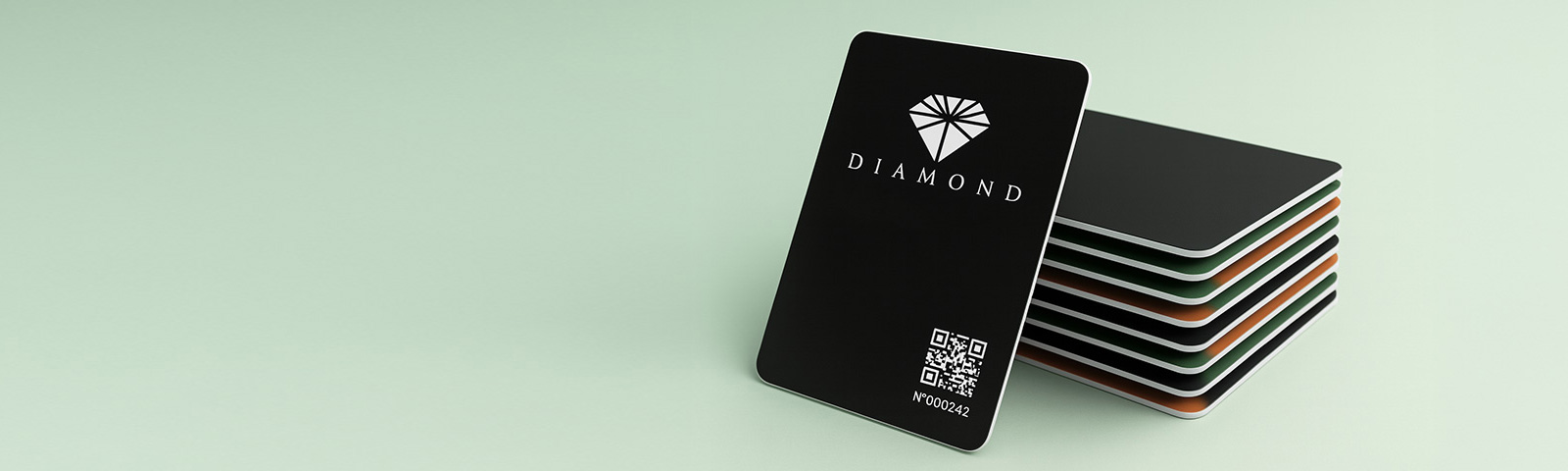 Cartes PVC personnalisées : finitions pro, options code-barres et QR