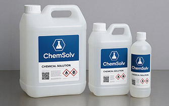 Étiquette bouteille avec adhésif technique