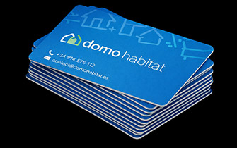 Carte de visite haut de gamme sur support plastique résistant